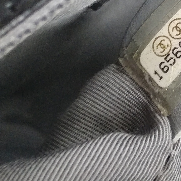 Gorgeous Chanel Reverso glazed boy bag size Large - Picture 7 of 12